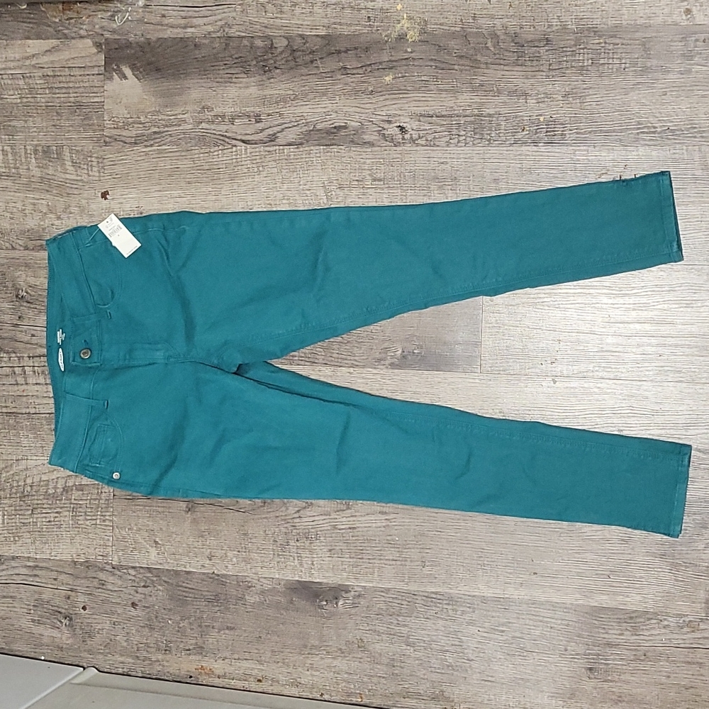 Old Navy Rockstar Super Skinny Jeans